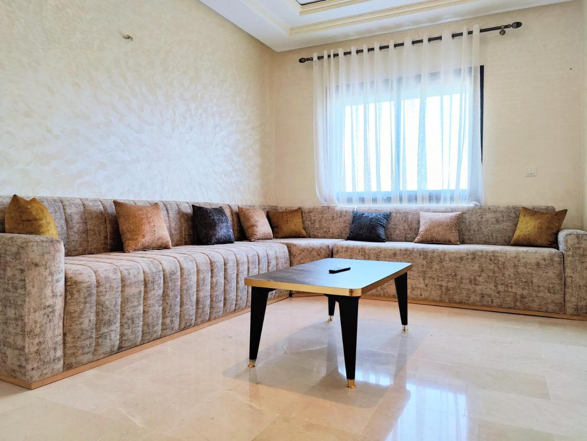 Apartamento In Center - 5min To The - Free Parking Tánger